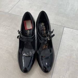 studio Isola heel 6.5 used